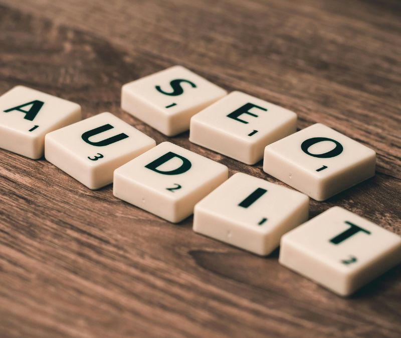 ChatGPT para SEO auxiliando na pesquisa de palavras-chave e otimização de conteúdo